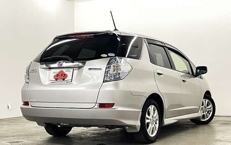 Honda Fit Shuttle I рестайлинг, 2012 год, 800 000 рублей, 2 фотография