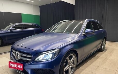 Mercedes-Benz C-Класс, 2017 год, 2 100 000 рублей, 3 фотография