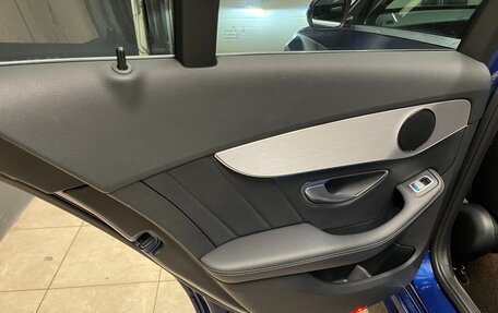 Mercedes-Benz C-Класс, 2017 год, 2 100 000 рублей, 21 фотография