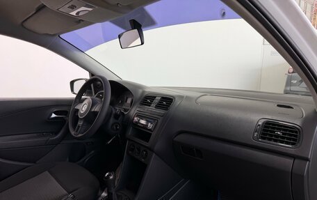 Volkswagen Polo VI (EU Market), 2013 год, 850 000 рублей, 10 фотография