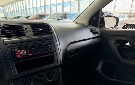 Volkswagen Polo VI (EU Market), 2013 год, 850 000 рублей, 13 фотография