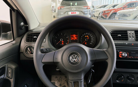 Volkswagen Polo VI (EU Market), 2013 год, 850 000 рублей, 33 фотография