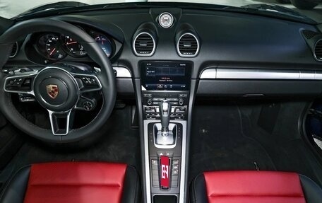 Porsche Boxster, 2025 год, 12 100 000 рублей, 38 фотография