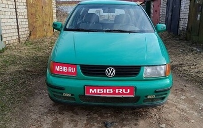 Volkswagen Polo III рестайлинг, 1999 год, 250 000 рублей, 1 фотография