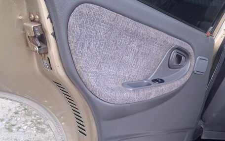 Daewoo Nexia I рестайлинг, 2005 год, 150 000 рублей, 8 фотография