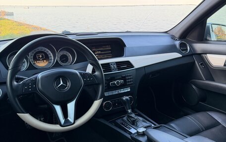 Mercedes-Benz C-Класс, 2011 год, 1 195 000 рублей, 10 фотография