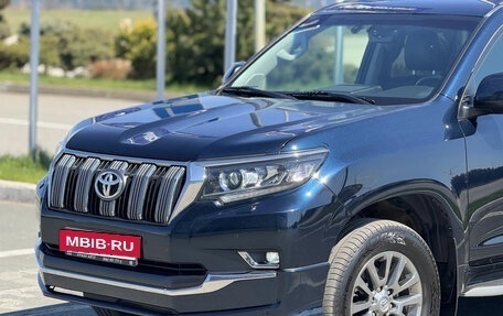 Toyota Land Cruiser Prado 150 рестайлинг 2, 2018 год, 5 350 000 рублей, 7 фотография