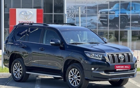 Toyota Land Cruiser Prado 150 рестайлинг 2, 2018 год, 5 350 000 рублей, 11 фотография