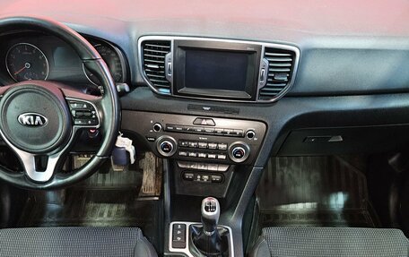 KIA Sportage IV рестайлинг, 2016 год, 2 110 000 рублей, 9 фотография