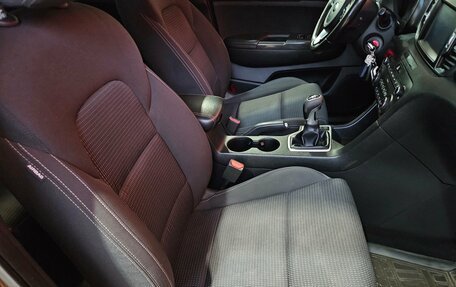 KIA Sportage IV рестайлинг, 2016 год, 2 110 000 рублей, 12 фотография