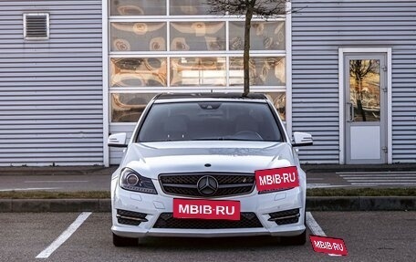 Mercedes-Benz C-Класс, 2013 год, 1 225 000 рублей, 2 фотография