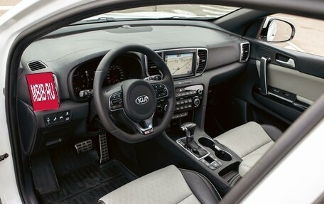 KIA Sportage IV рестайлинг, 2018 год, 1 495 000 рублей, 13 фотография