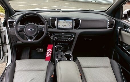 KIA Sportage IV рестайлинг, 2018 год, 1 495 000 рублей, 17 фотография