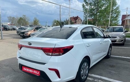 KIA Rio IV, 2017 год, 1 230 000 рублей, 2 фотография