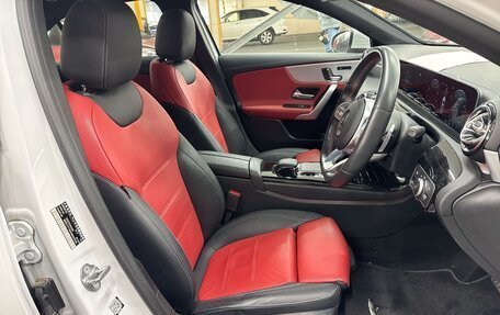 Mercedes-Benz A-Класс, 2020 год, 1 658 000 рублей, 5 фотография
