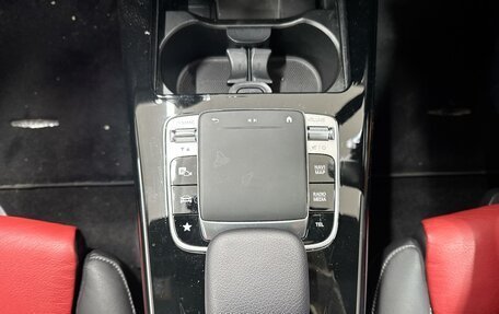 Mercedes-Benz A-Класс, 2020 год, 1 658 000 рублей, 28 фотография