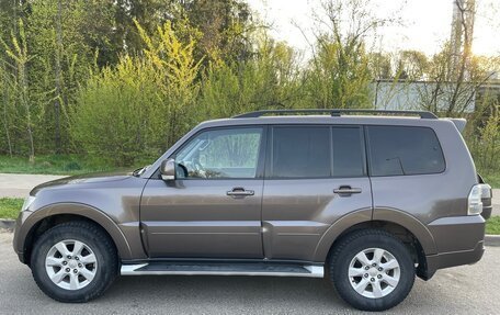 Mitsubishi Pajero IV, 2011 год, 2 100 000 рублей, 1 фотография