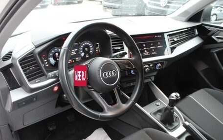 Audi A1, 2022 год, 2 419 269 рублей, 7 фотография