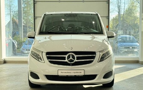 Mercedes-Benz V-Класс, 2016 год, 4 200 000 рублей, 2 фотография
