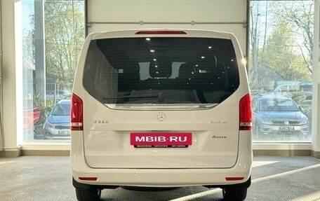 Mercedes-Benz V-Класс, 2016 год, 4 200 000 рублей, 5 фотография