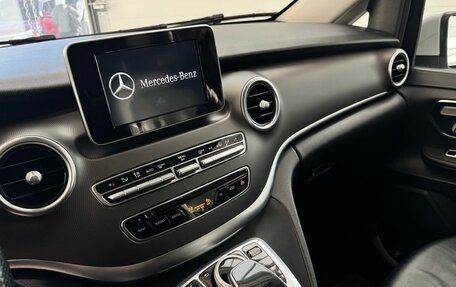 Mercedes-Benz V-Класс, 2016 год, 4 200 000 рублей, 27 фотография