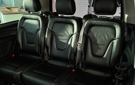 Mercedes-Benz V-Класс, 2016 год, 4 200 000 рублей, 35 фотография
