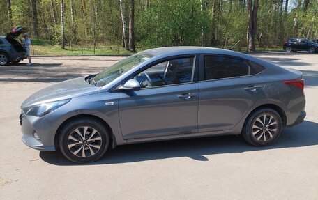 Hyundai Solaris II рестайлинг, 2020 год, 1 700 000 рублей, 2 фотография