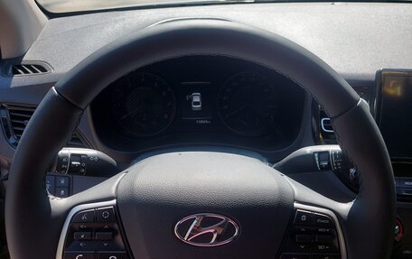 Hyundai Solaris II рестайлинг, 2020 год, 1 700 000 рублей, 6 фотография