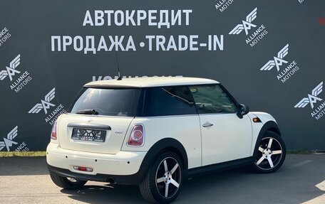 MINI Hatch, 2011 год, 765 000 рублей, 8 фотография