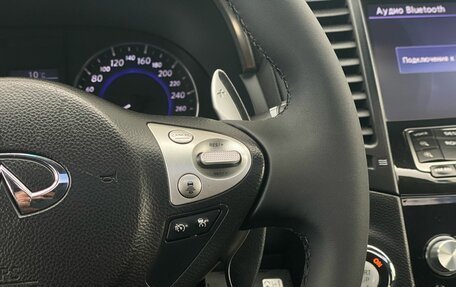 Infiniti QX70, 2014 год, 2 075 000 рублей, 17 фотография