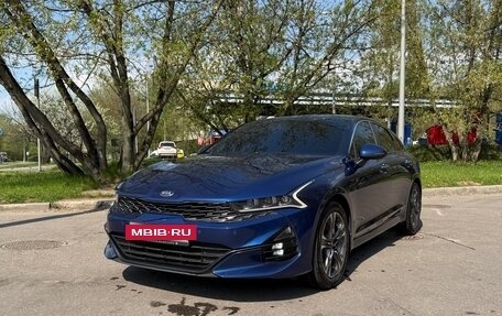 KIA K5, 2020 год, 2 400 000 рублей, 14 фотография