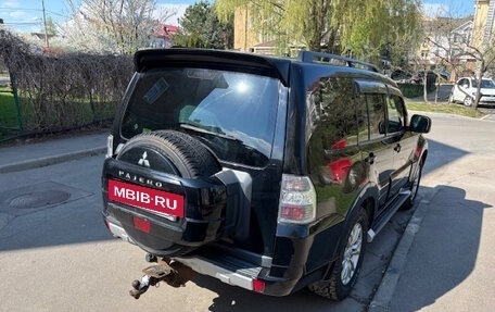 Mitsubishi Pajero IV, 2011 год, 2 000 000 рублей, 2 фотография