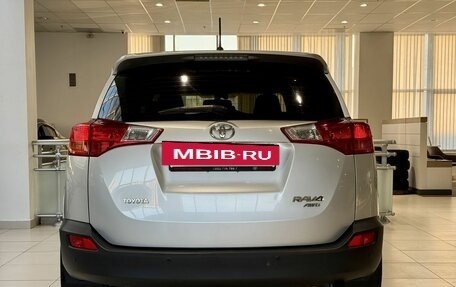 Toyota RAV4, 2013 год, 1 650 000 рублей, 9 фотография