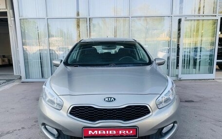 KIA cee'd III, 2014 год, 1 130 000 рублей, 2 фотография