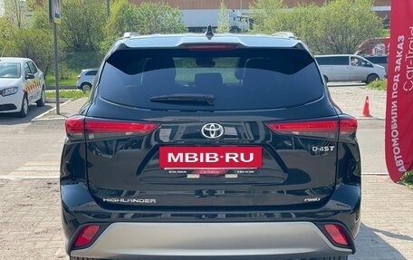 Toyota Highlander, 2026 год, 5 600 000 рублей, 6 фотография
