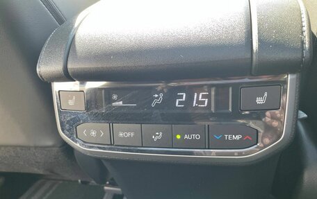 Toyota Highlander, 2026 год, 5 600 000 рублей, 21 фотография