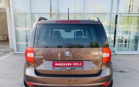 Skoda Yeti I рестайлинг, 2014 год, 1 200 000 рублей, 6 фотография