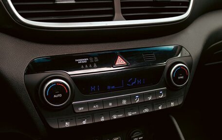 Hyundai Tucson III, 2019 год, 2 055 000 рублей, 15 фотография