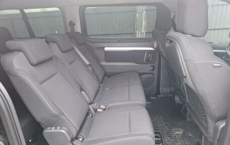 Peugeot Traveller I, 2021 год, 3 100 000 рублей, 12 фотография