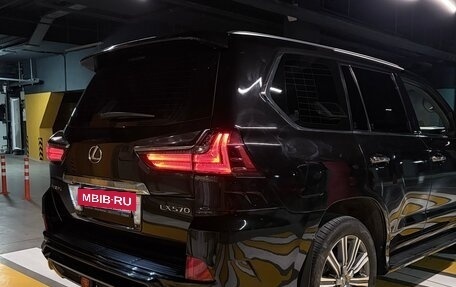 Lexus LX III, 2016 год, 6 499 999 рублей, 4 фотография