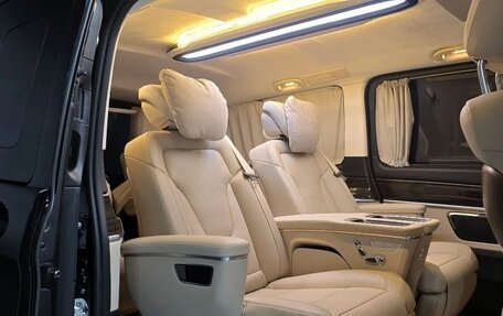 Mercedes-Benz V-Класс, 2023 год, 8 126 750 рублей, 16 фотография