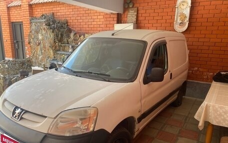 Peugeot Partner II рестайлинг 2, 2006 год, 260 000 рублей, 3 фотография