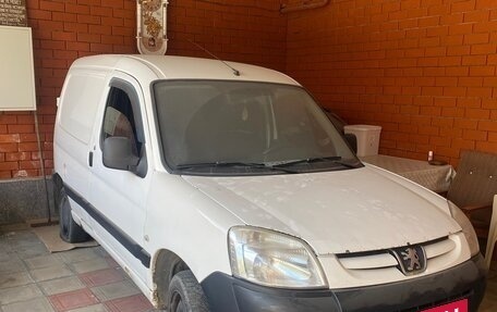 Peugeot Partner II рестайлинг 2, 2006 год, 260 000 рублей, 2 фотография