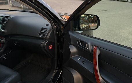 Toyota Highlander III, 2011 год, 1 800 000 рублей, 8 фотография
