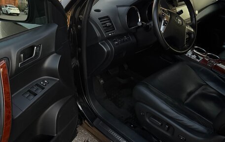 Toyota Highlander III, 2011 год, 1 800 000 рублей, 9 фотография