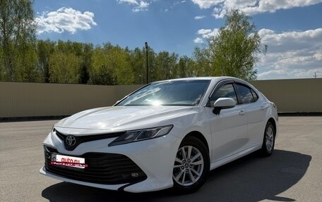 Toyota Camry, 2018 год, 1 790 000 рублей, 22 фотография
