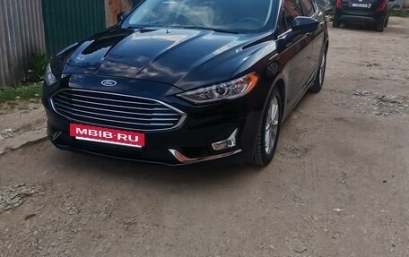 Ford Fusion (North America) II, 2019 год, 1 650 000 рублей, 2 фотография
