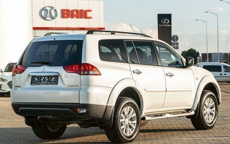 Mitsubishi Pajero Sport II рестайлинг, 2015 год, 1 845 000 рублей, 6 фотография