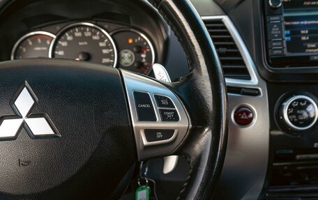 Mitsubishi Pajero Sport II рестайлинг, 2015 год, 1 845 000 рублей, 14 фотография