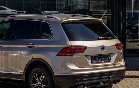 Volkswagen Tiguan II, 2018 год, 1 925 000 рублей, 10 фотография